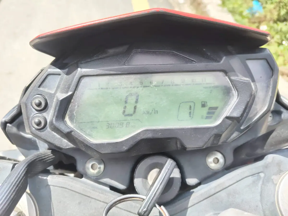 Benelli Benelli TNT 150i