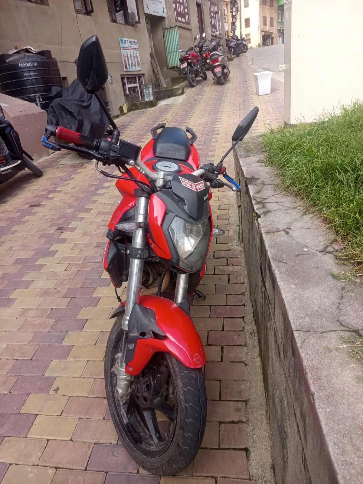 Second hand Benelli TNT 150 2020 in Kathmandu - MOTOVO