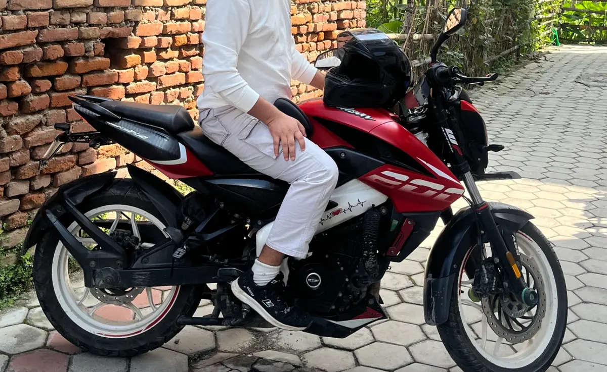 Second hand Bajaj Pulsar 200NS 2022 in Kathmandu - MOTOVO