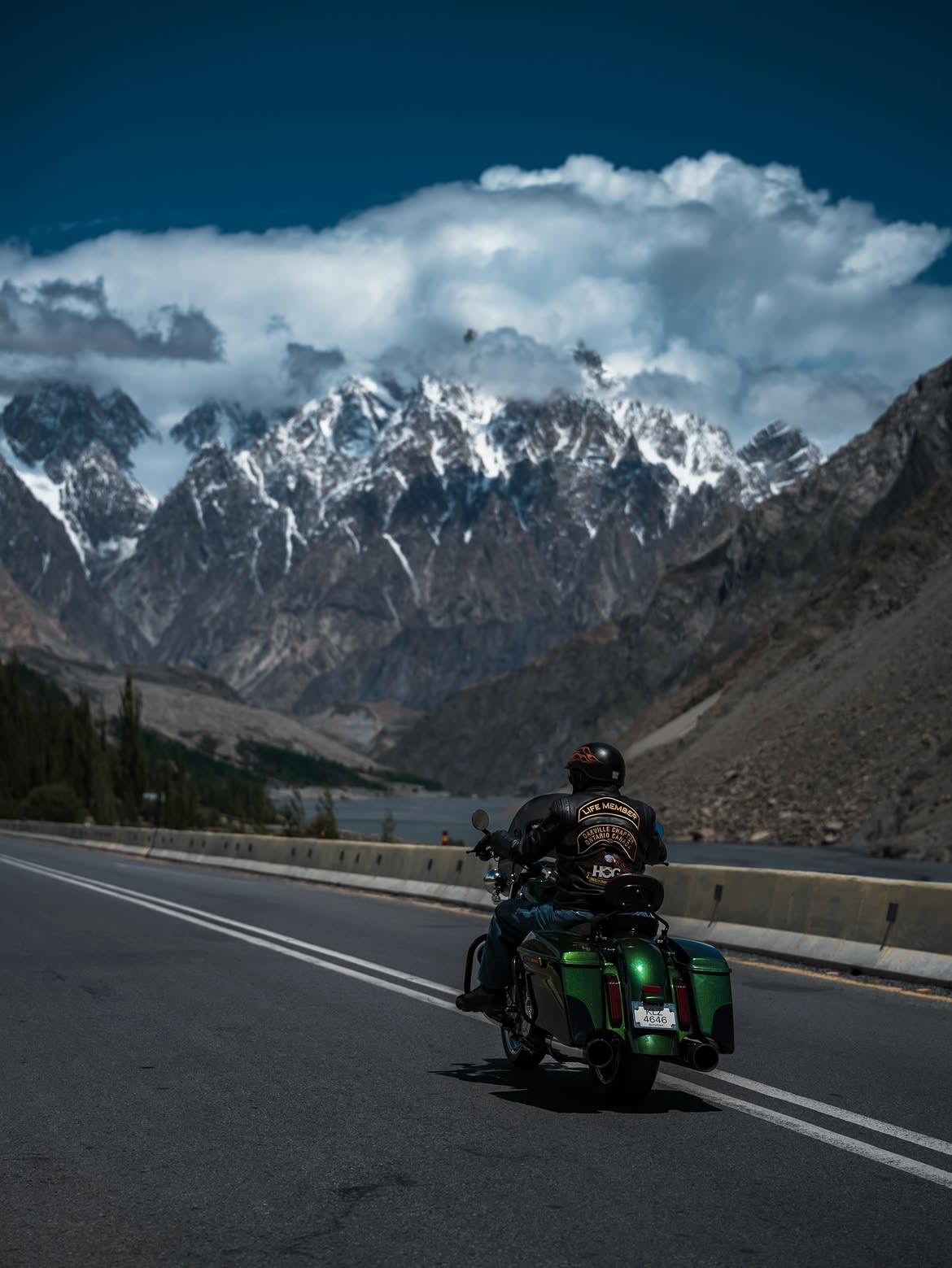 Motorcycle Rental in Gilgit-Baltistan – 2026 Guide