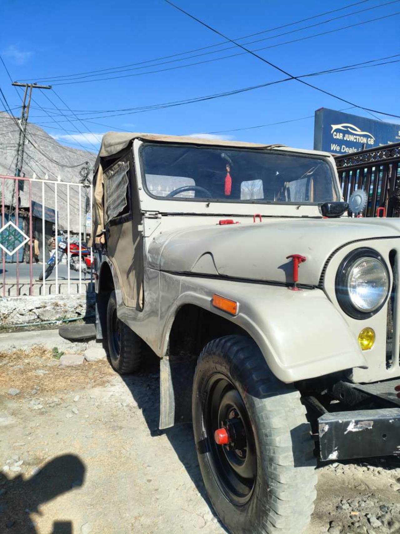 4x4 Jeep rental in Gilgit-Baltistan