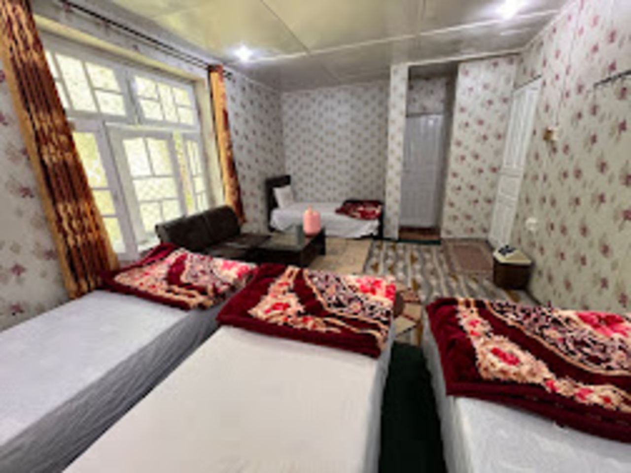 Rama Midway Guest House featured 2