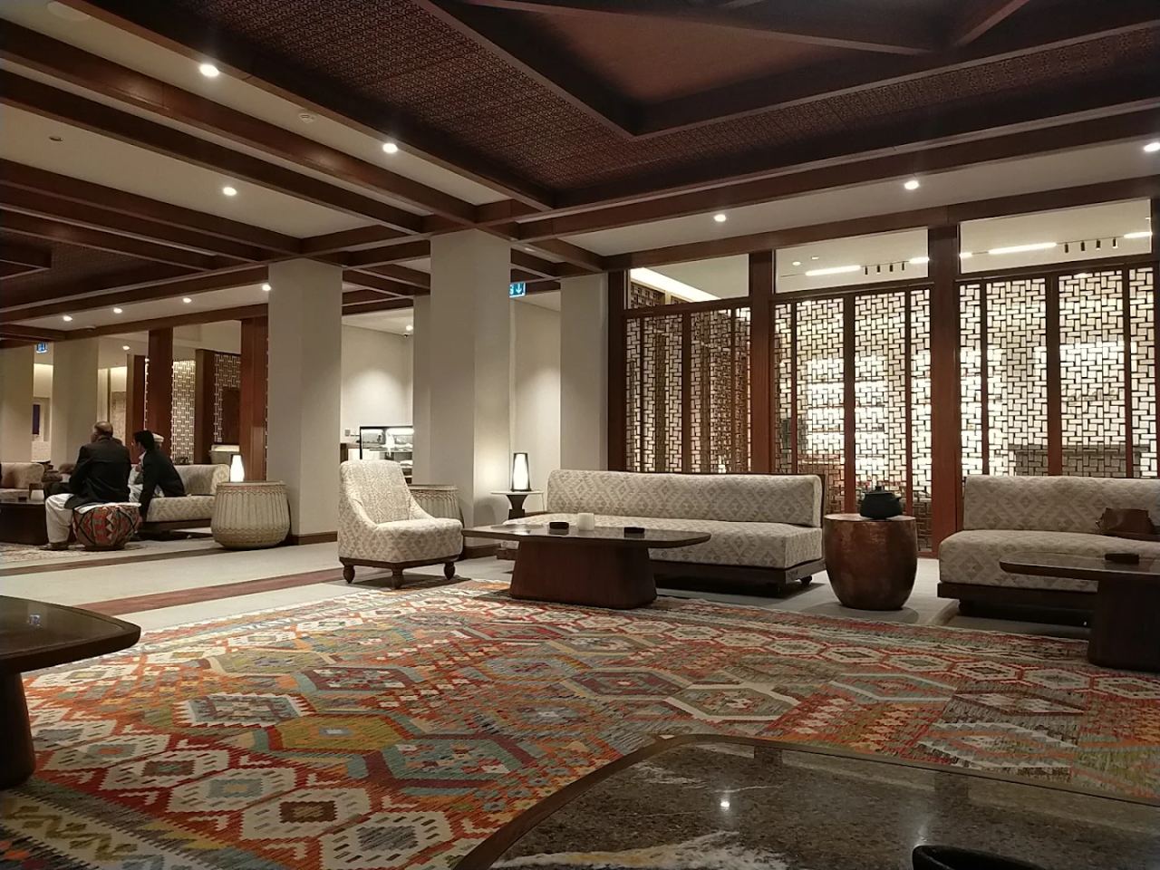 Sost Serena Hotel featured 4