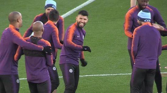 Kyle Walker của Manchester City tự tin trước trận Shakhtar Donetsk