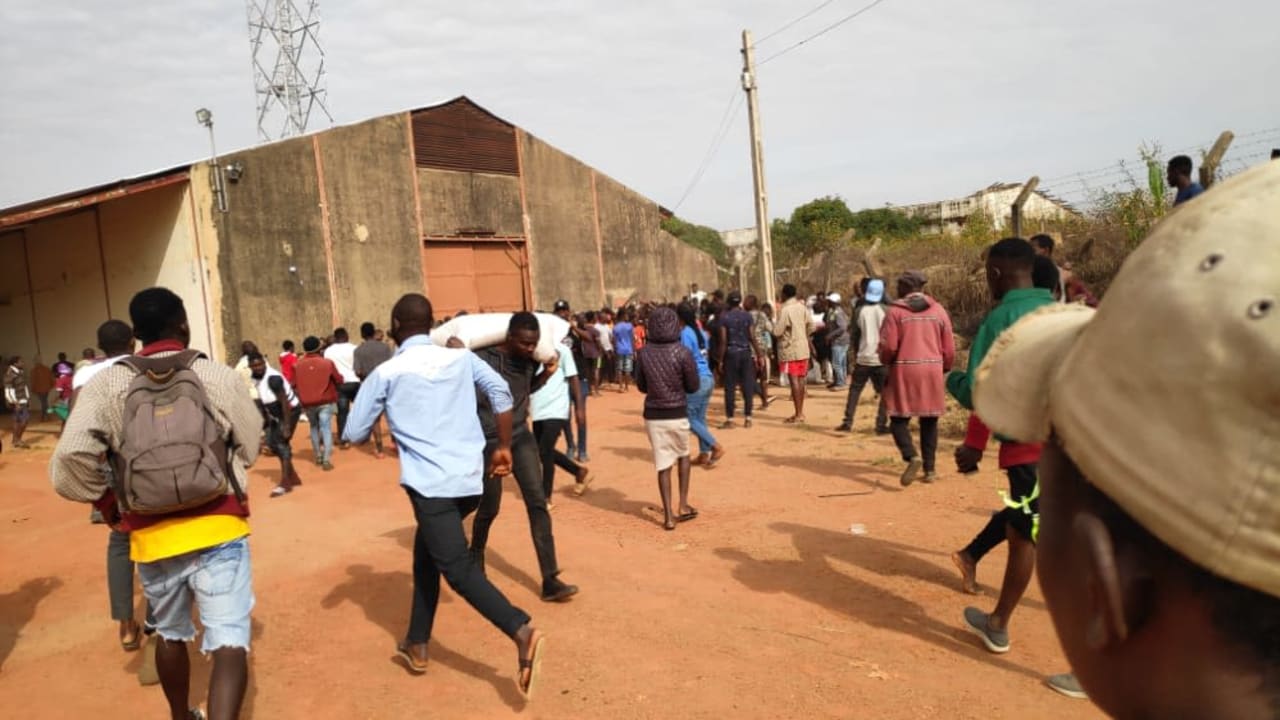 Hoodlums discover, loot COVID-19 palliatives in Jos Hoodlums discover, loot COVID-19 palliatives in Jos