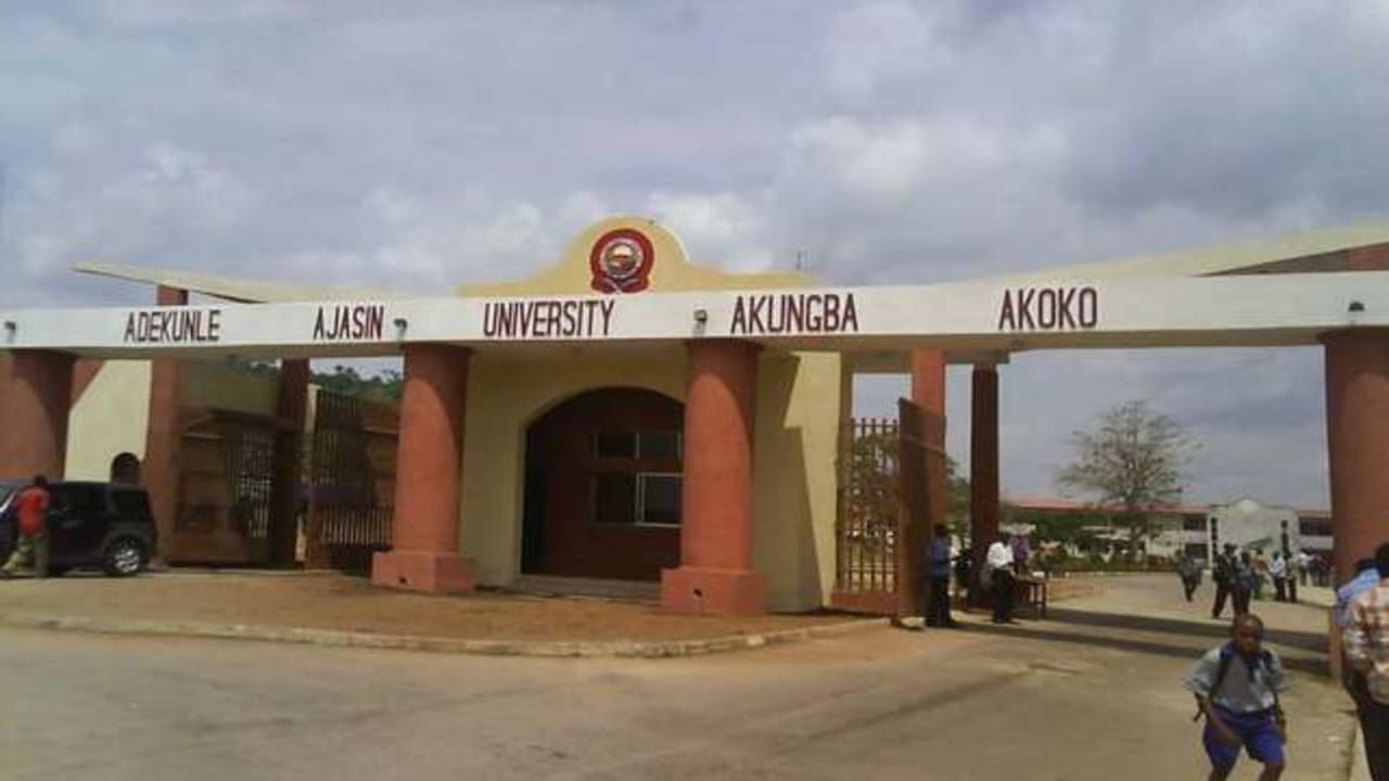 Varsity imposes ‘No nose mask, no entry’ on Jan. 18 resumption Varsity imposes ‘No nose mask, no entry’ on Jan. 18 resumption