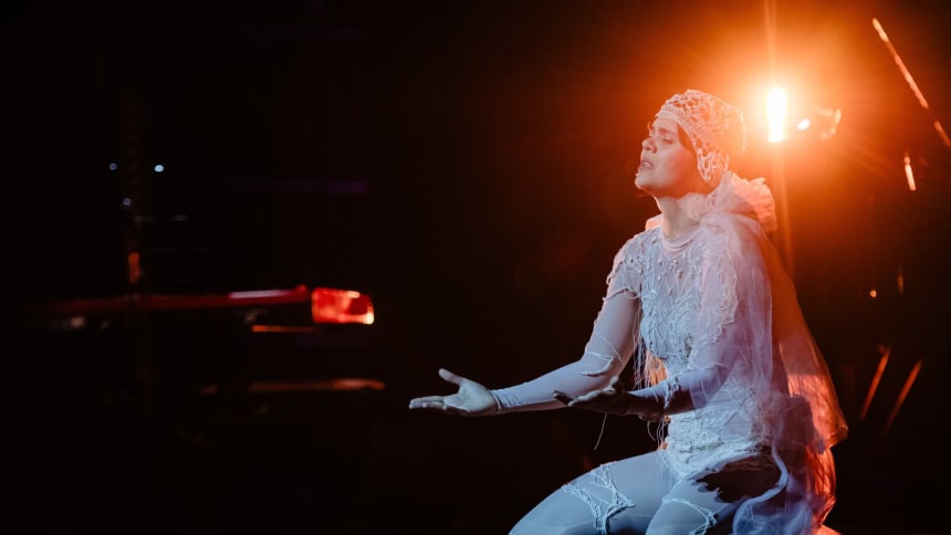 Bat For Lashes (Credit Polly Thomas)