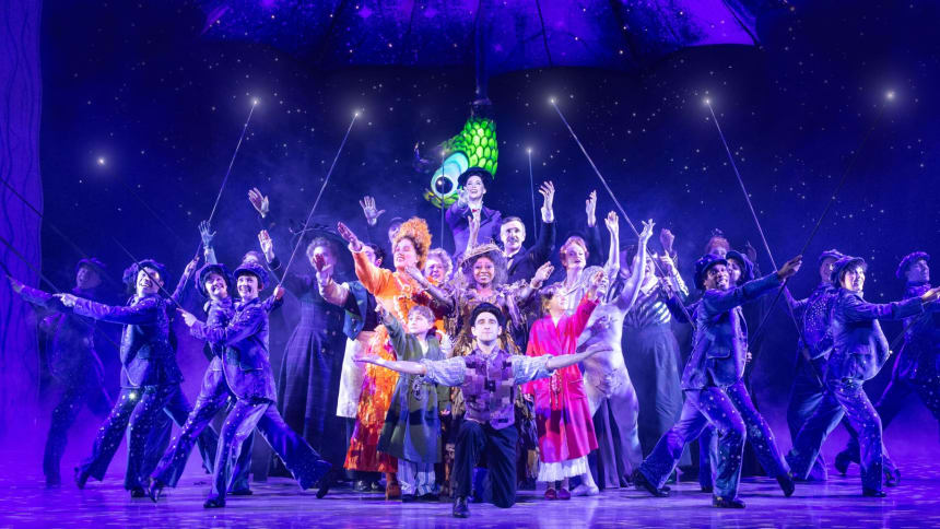 MARY POPPINS. Company. Photo by Danny Kaan