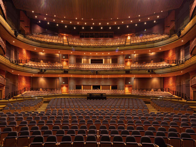 Wales Millennium Centre Tours (English)