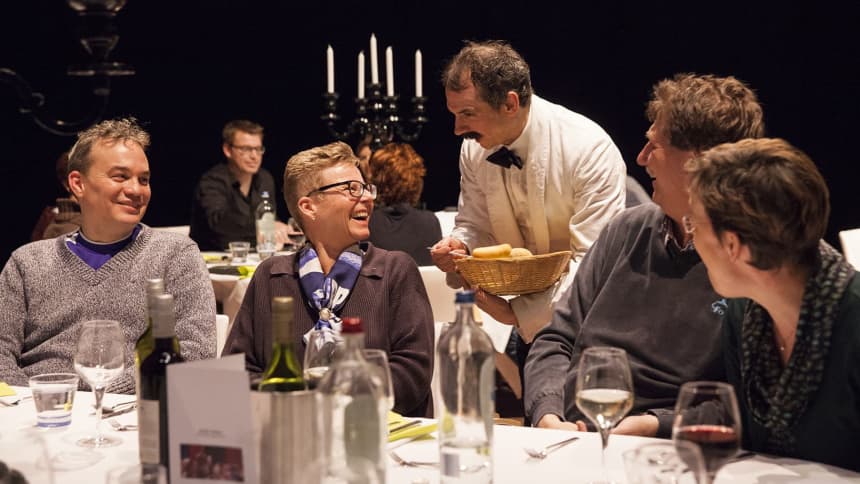 #482 Faulty Towers the Dining Experience