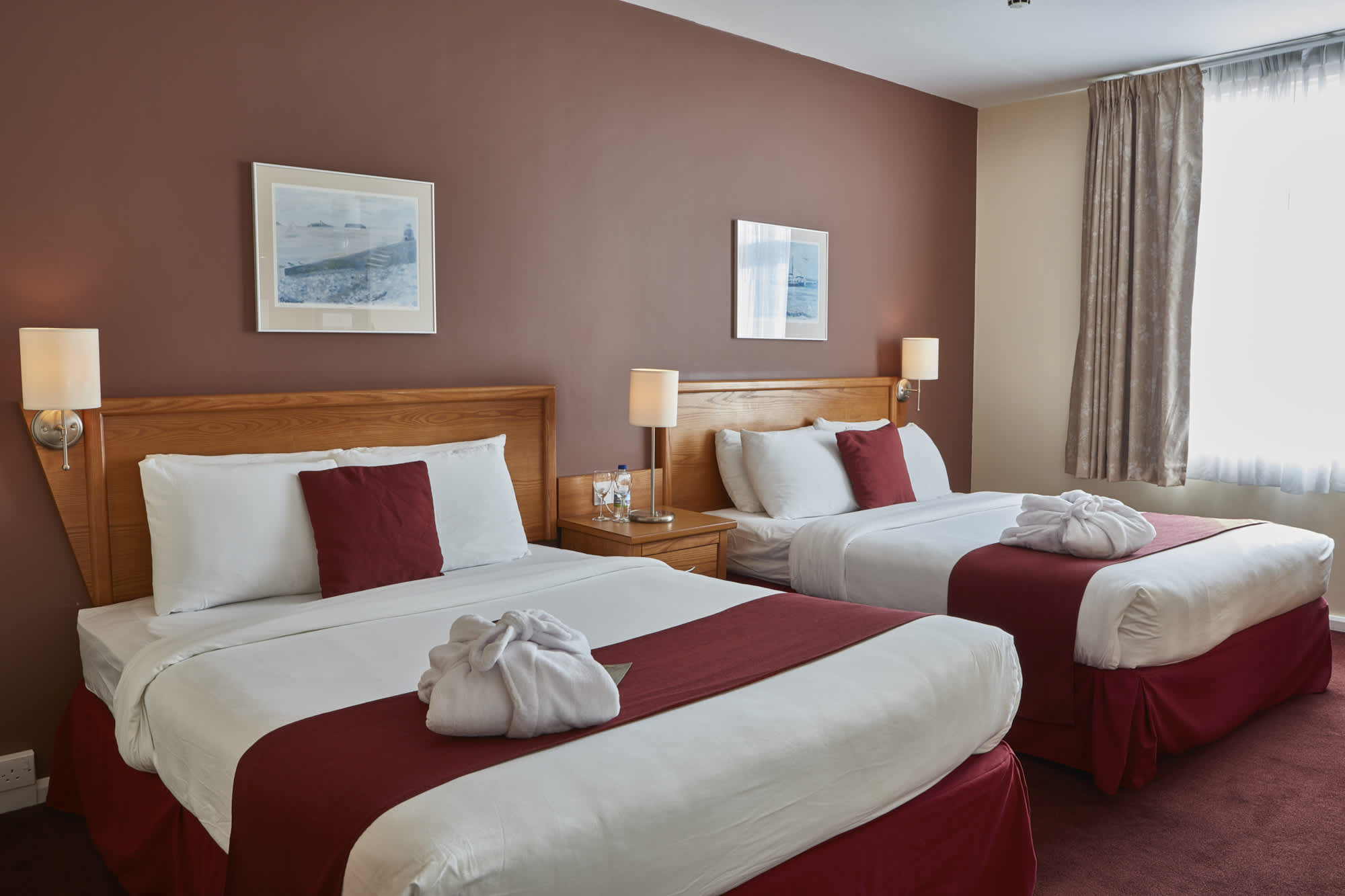 Cardiff City Centre Hotel, Book Direct