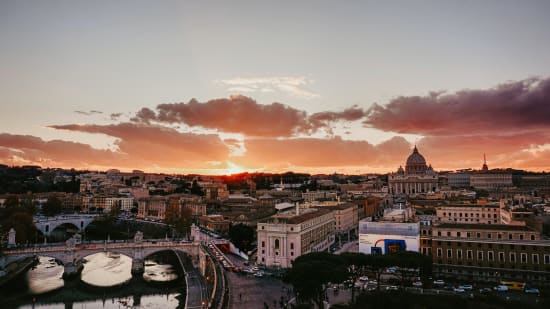 Shopping in Tridente, Rome