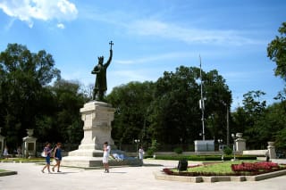 Stephen the Great Monument