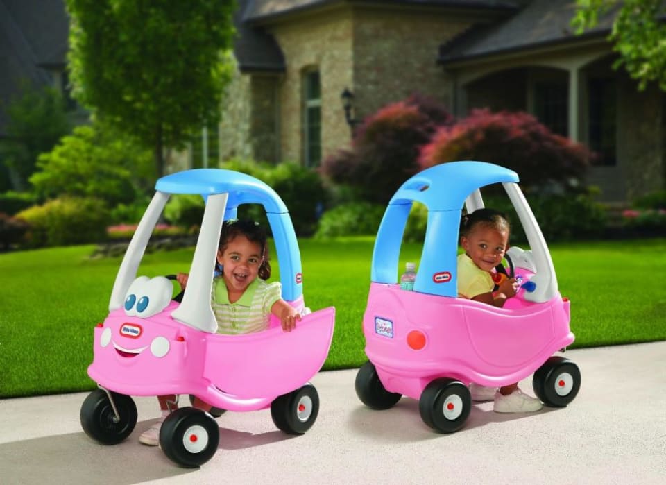 pink cozy coupe car