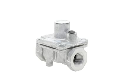 Maxitrol RV20VL Appliance Gas Regulator - 3/8" NPT, 1/2 PSI Max, 3-5" W.C.