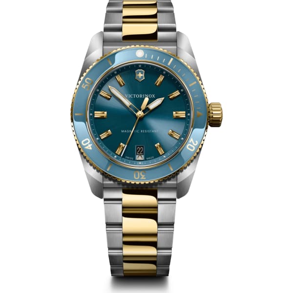 Victorinox Maverick Quartz