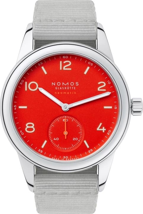 Nomos Glashütte Club neomatik siren red