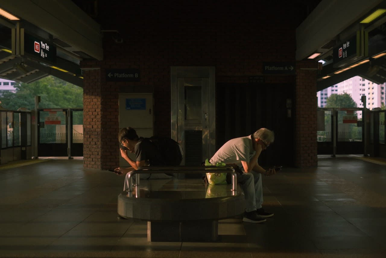 Yew Tee MRT platform