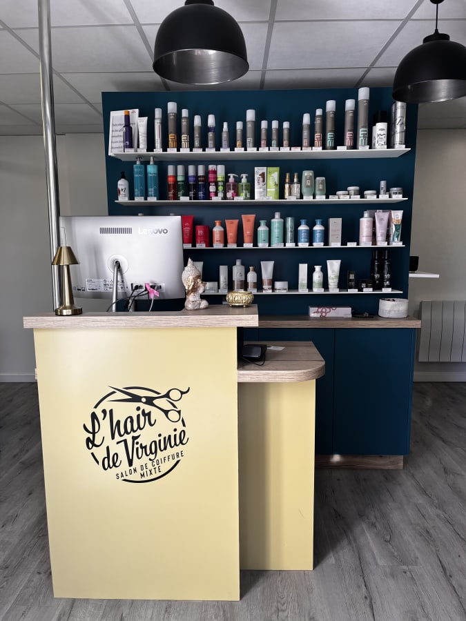 Salon de coiffure à Treffrin