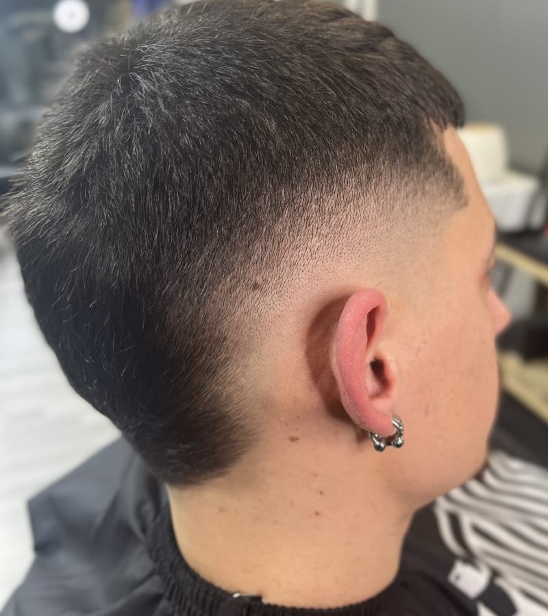 Coiffeur et barbier à Fleurier