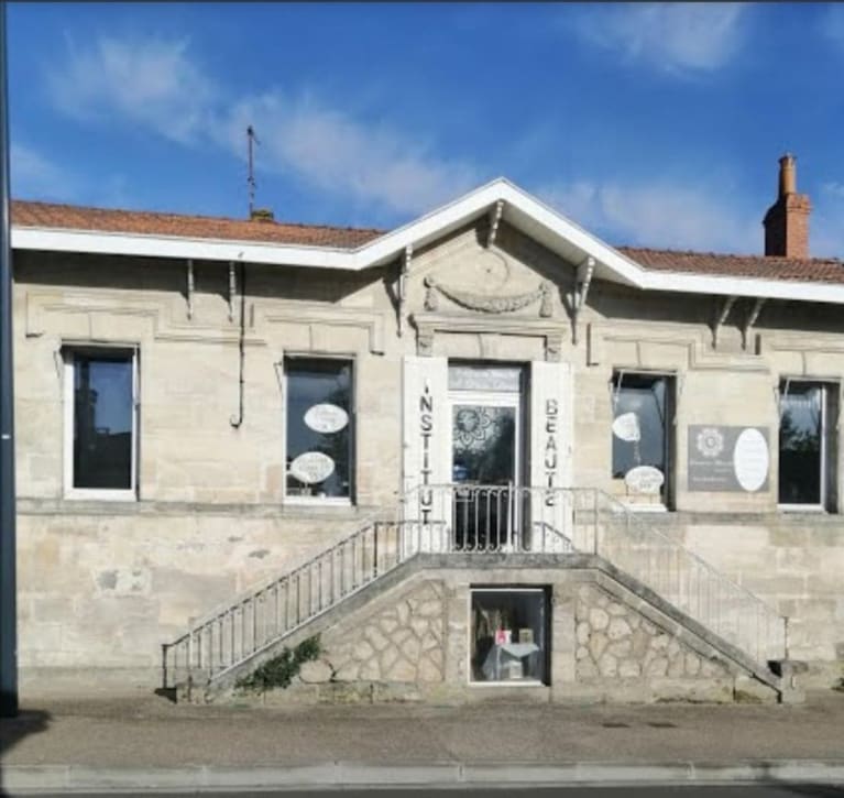 Façade du 5 Avenue du Général de Gaulle 33290 Blanquefort