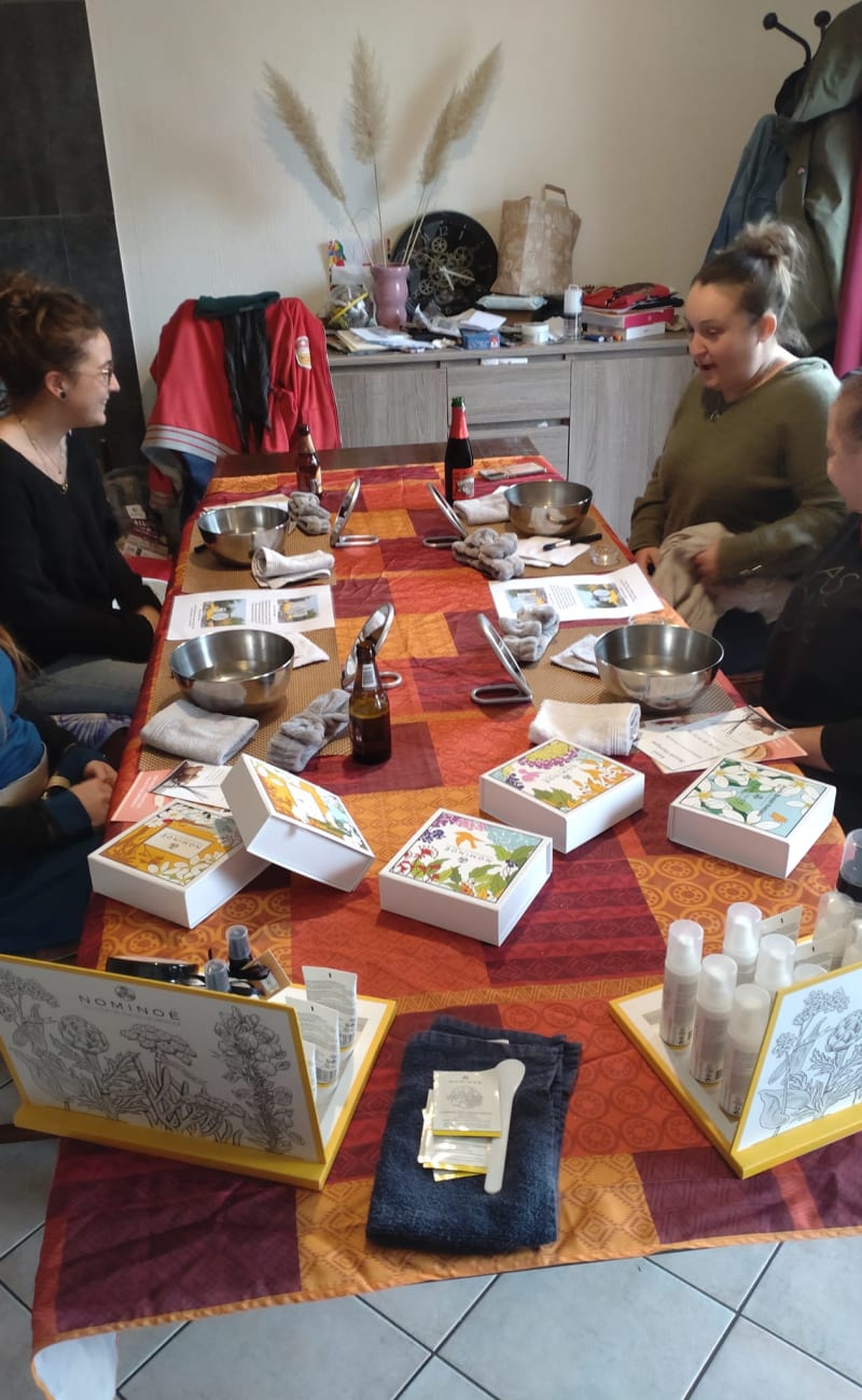 Esthéticienne à domicile à Trédaniel