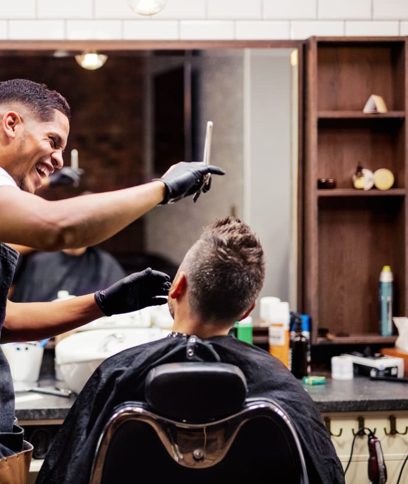 Salon de coiffure mixte à Enghien-les-Bains (95880)