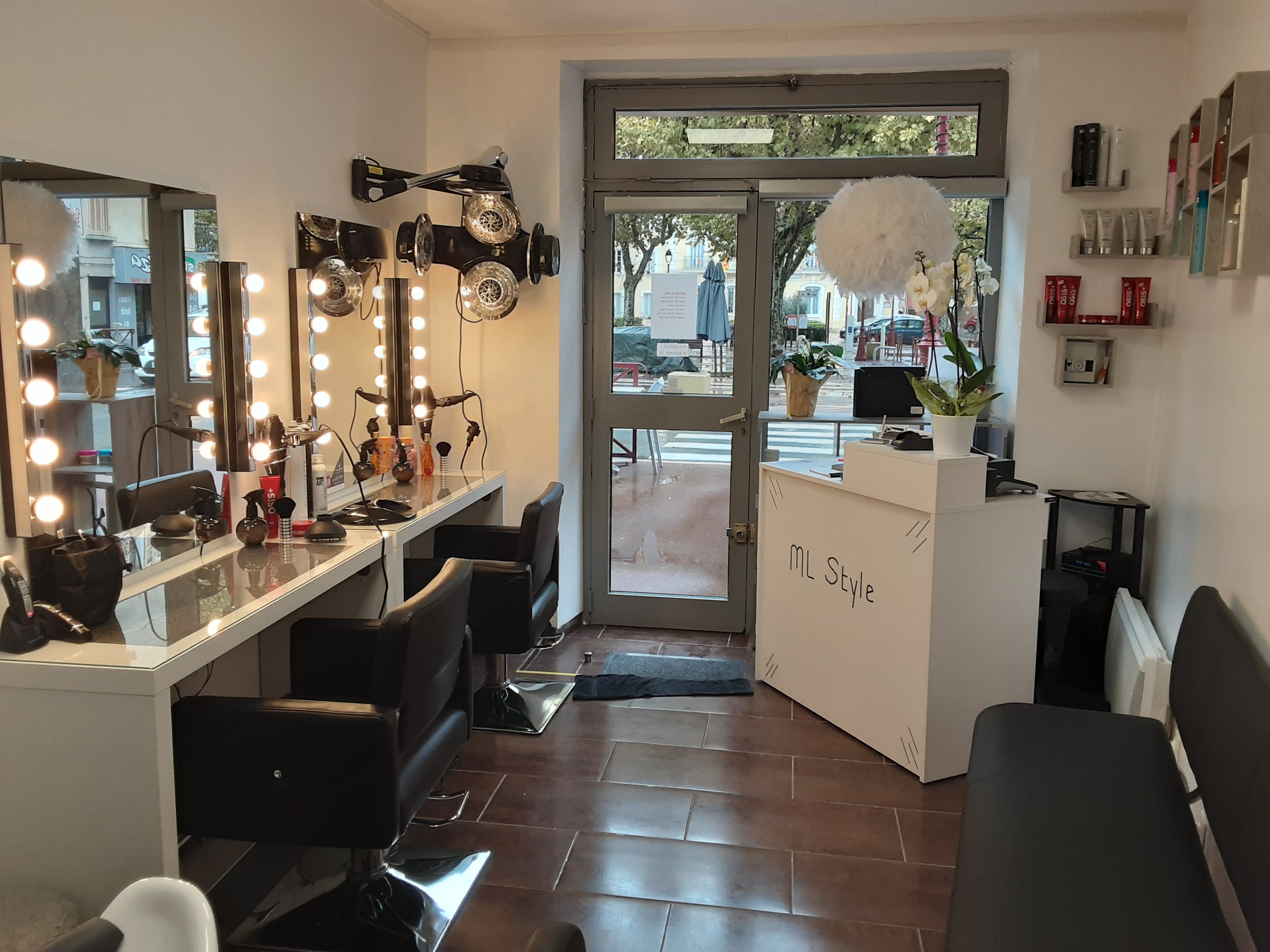 Salon de coiffure aux Arcs