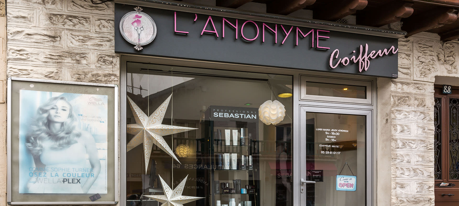 L'Anonyme Coiffeur à Biarritz