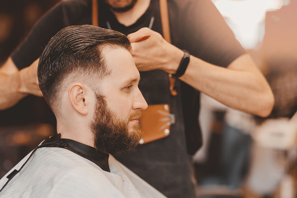 Salon de coiffure et barber à Clichy