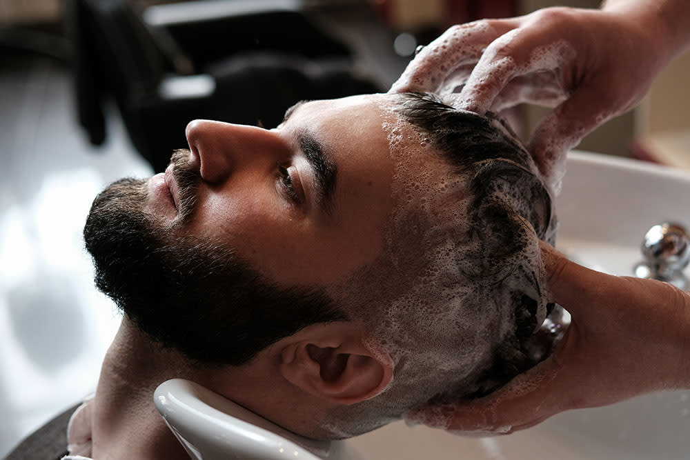 Salon de coiffure et barber à Clichy