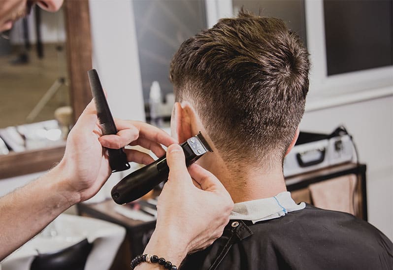 Salon de coiffure pour hommes, femmes et enfants à Sète (34200)