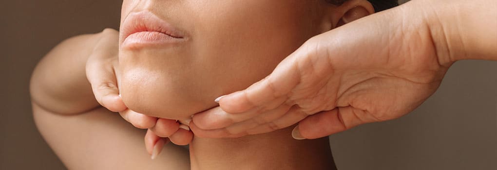 Soin des cheveux et du cuir chevelu