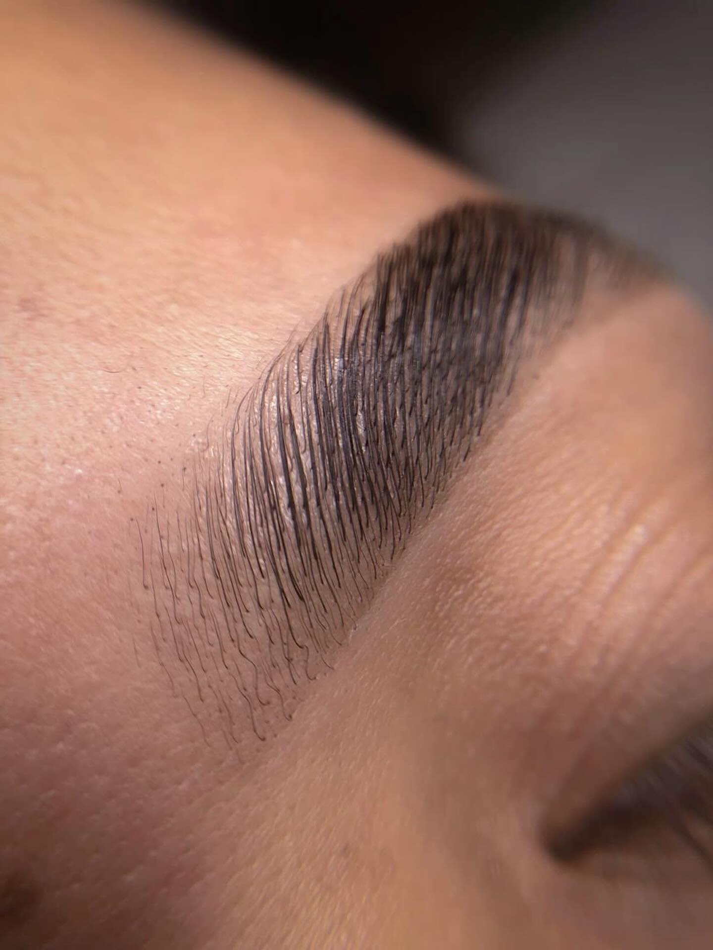 Brows – altijd clean & verzorgd