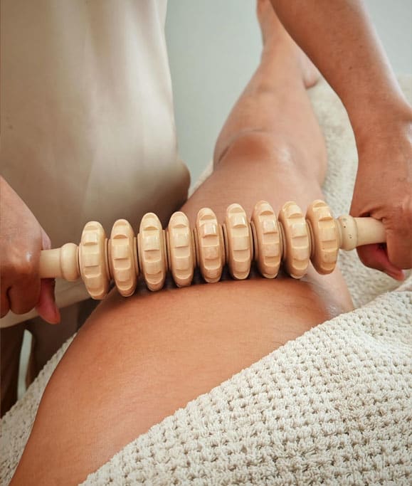 Elegante en natuurlijke nagels met BIAB-behandelingen en luxe manicure