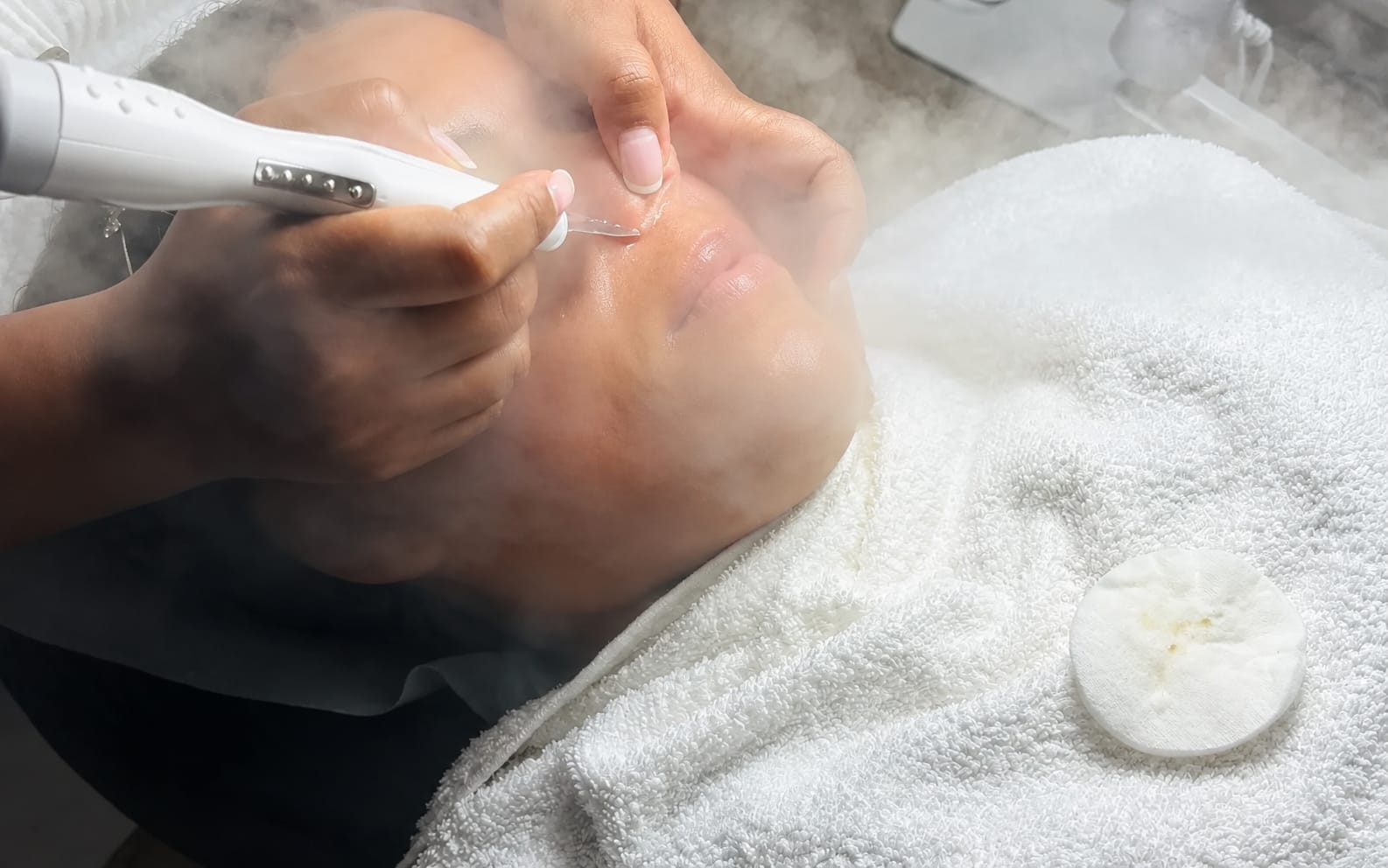 Soin Hydrafacial du visage