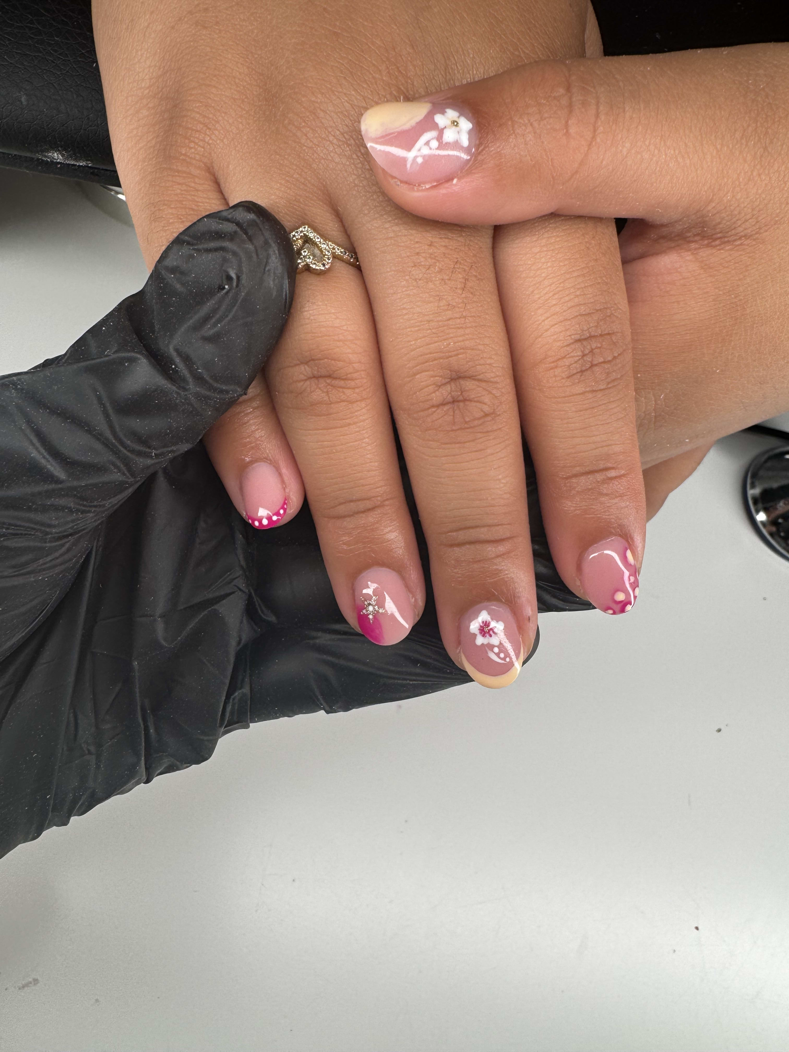 BIAB nagelbehandeling bij De Glameleon