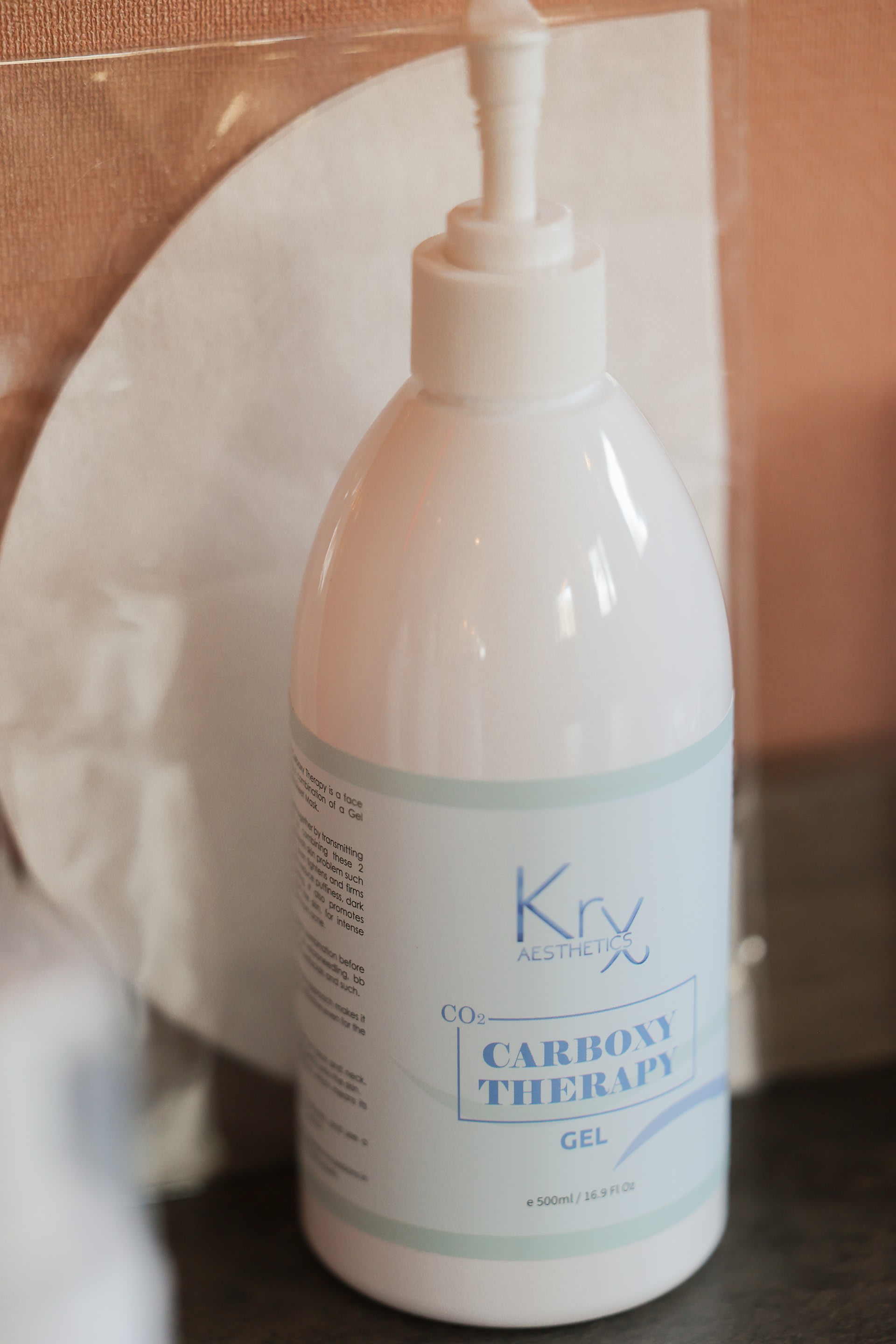 KRX Carboxy Therapy gel in de behandelruimte