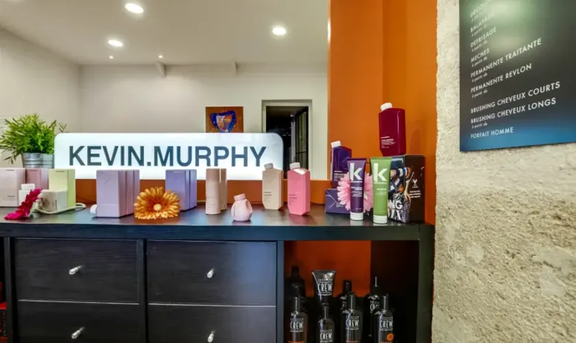 Le Salon De Coiffure Celine Coiffure A Bordeaux En Gironde 33100