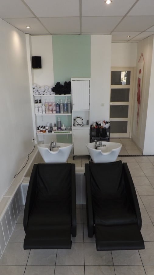 Cary Coiffure Salon De Coiffure A Saint Christoly De Blaye 33920