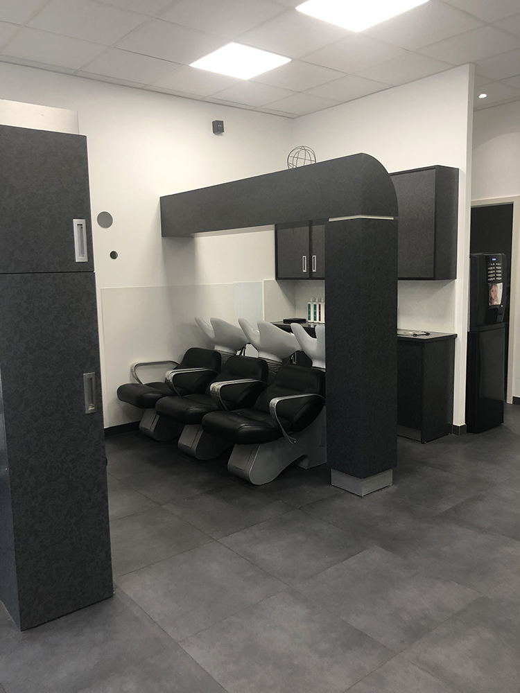 Le Salon De Coiffure Hk Coiffure A Woippy 57140