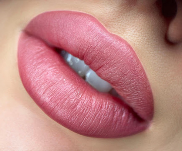 Beauté du regard et maquille permanent