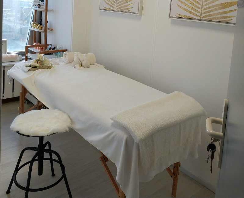 Masseuse professionnelle et praticienne bien-être à Issy-les-Moulineaux