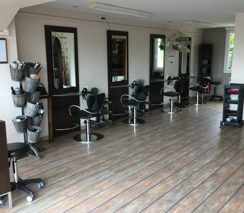 Urban Coup Coiffeur A Dannemarie Sur Crete 25410