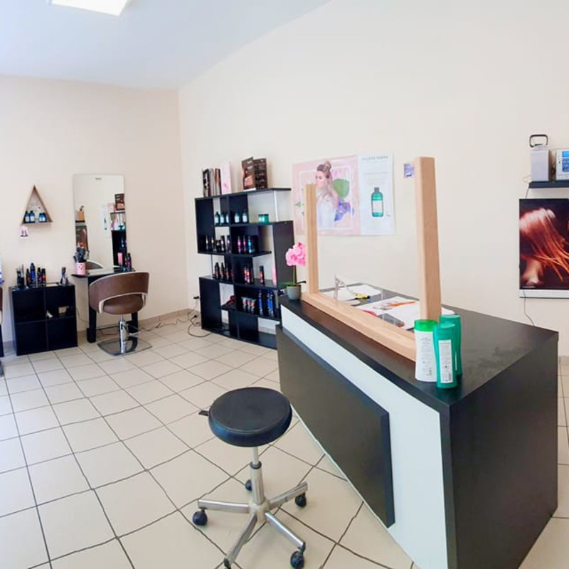 Salon de coiffure à Courlaoux