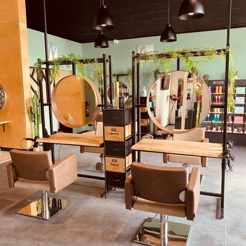 Salon De Coiffure L Atelier Du Ciseau A Le Grand Quevilly 33240