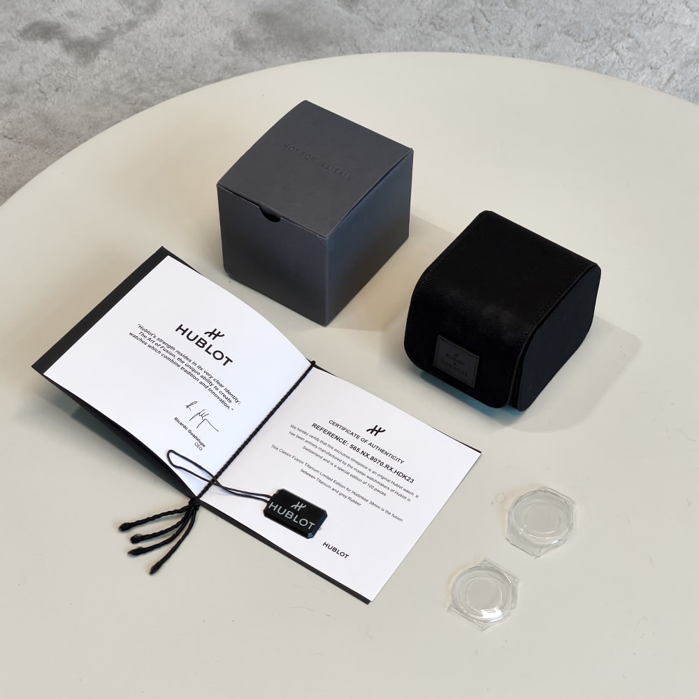 roughlow docking ensemble チャコールグレー Amazon.com: JSAUX 4K@120Hz Docking Station and 65W Charger for