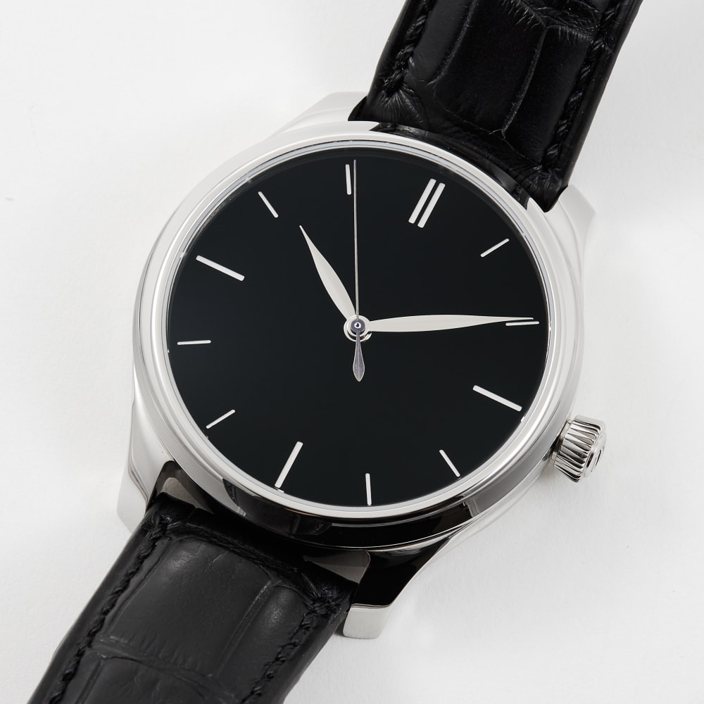 H. Moser & Cie. Endeavour Centre Seconds Steel Vantablack Dial