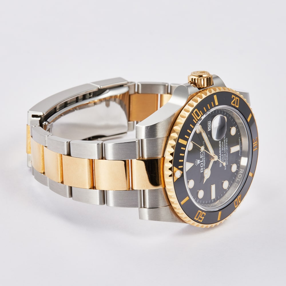 Rolex Submariner Date Yellow Gold & Steel Black Dial 40mm 116613LN