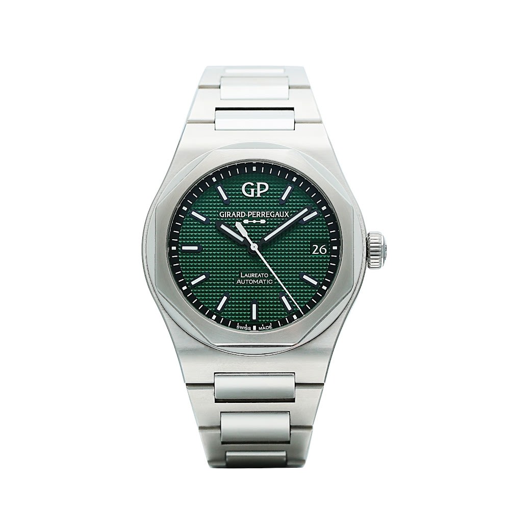 Girard-Perregaux Laureato Steel Green Dial 42mm 81010-11-3153-1CM